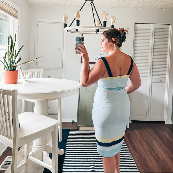 Aritzia Babaton Bodycon Midi Dress - Picture 2 of 9